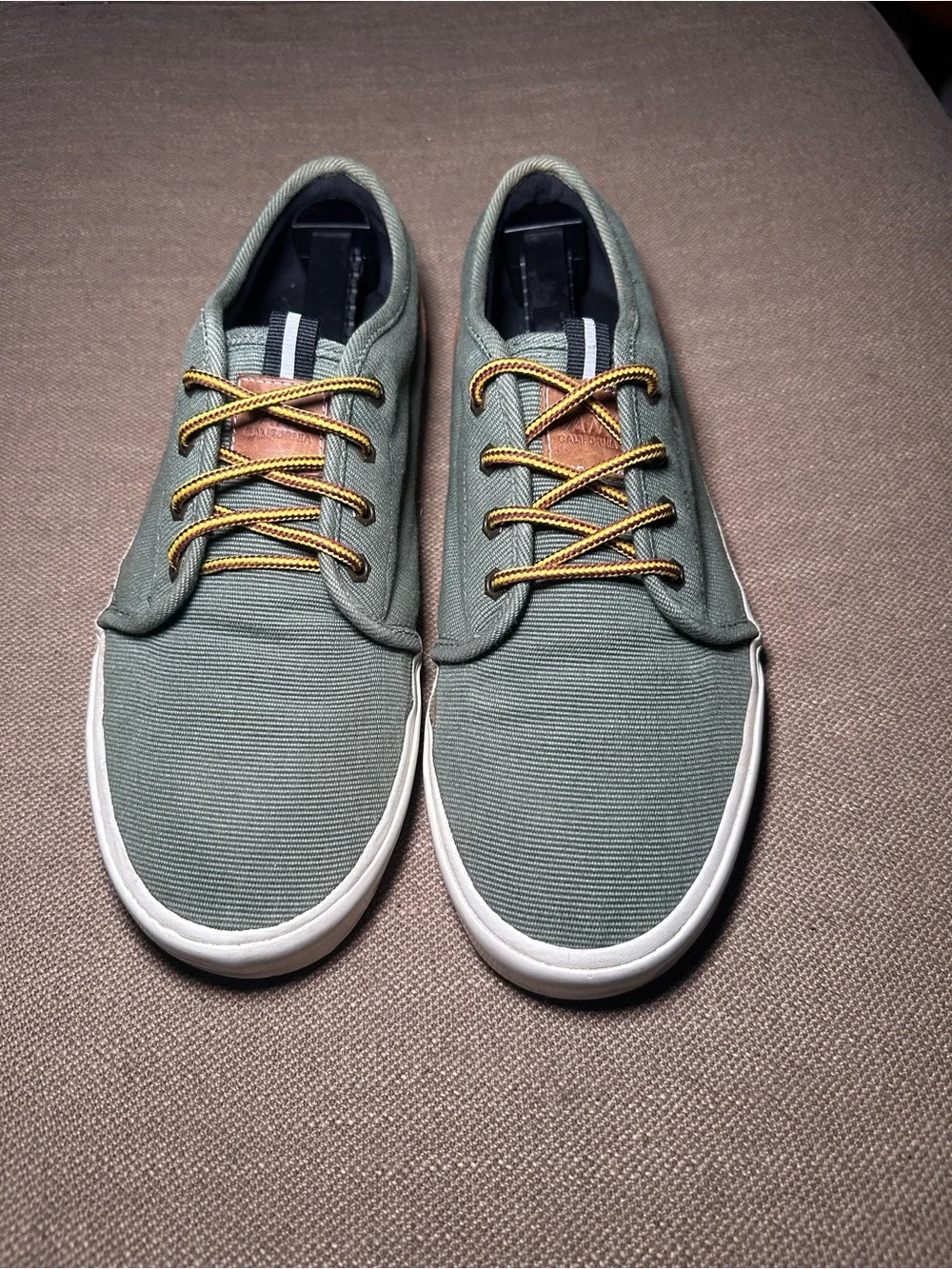 Vans California Authentic Corduroy Green Sneakers Size 12
